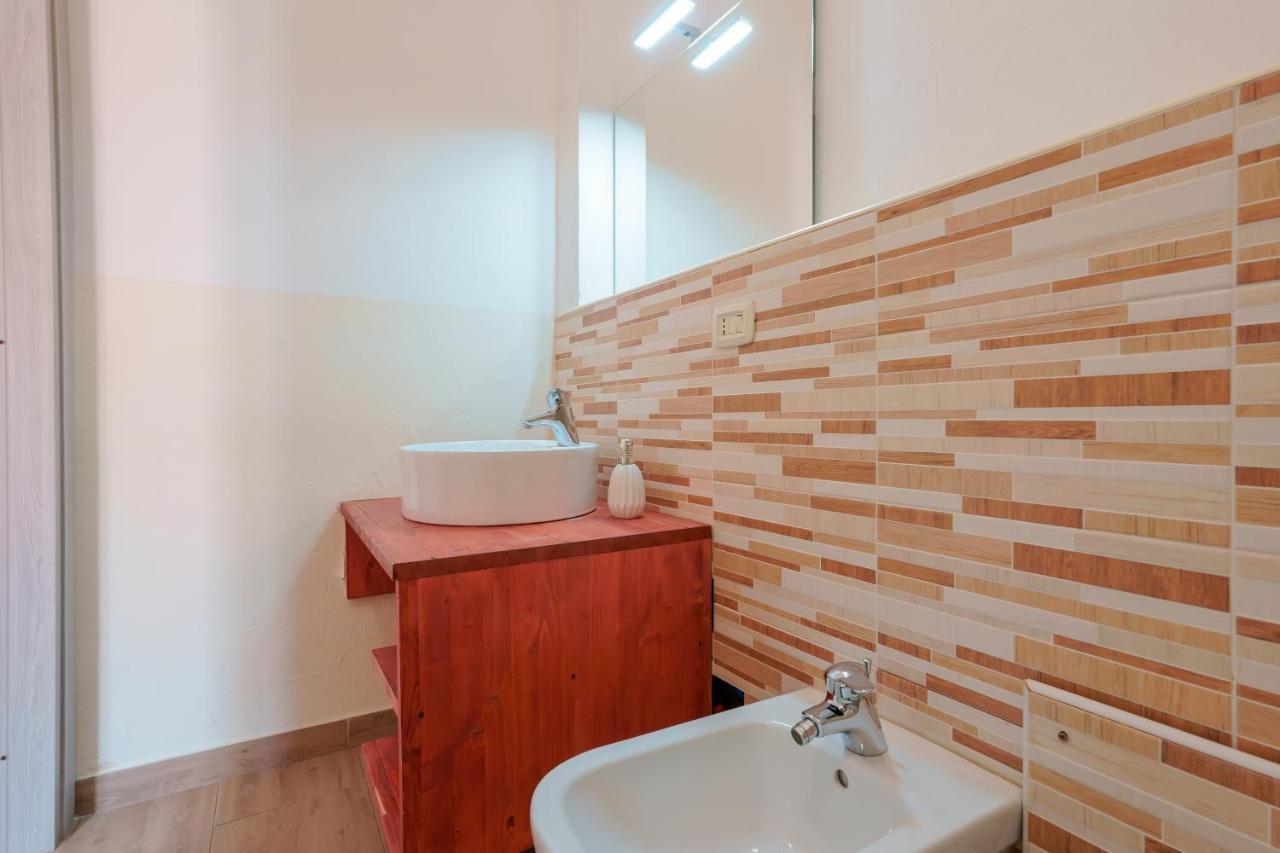 Bissenti Rooms - Eja Sardinia Каляри Екстериор снимка