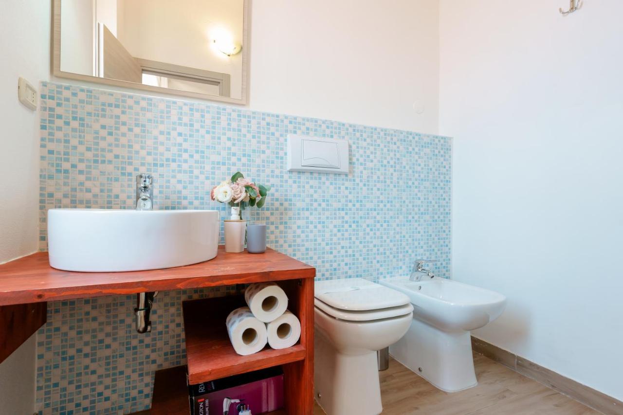 Bissenti Rooms - Eja Sardinia Каляри Екстериор снимка
