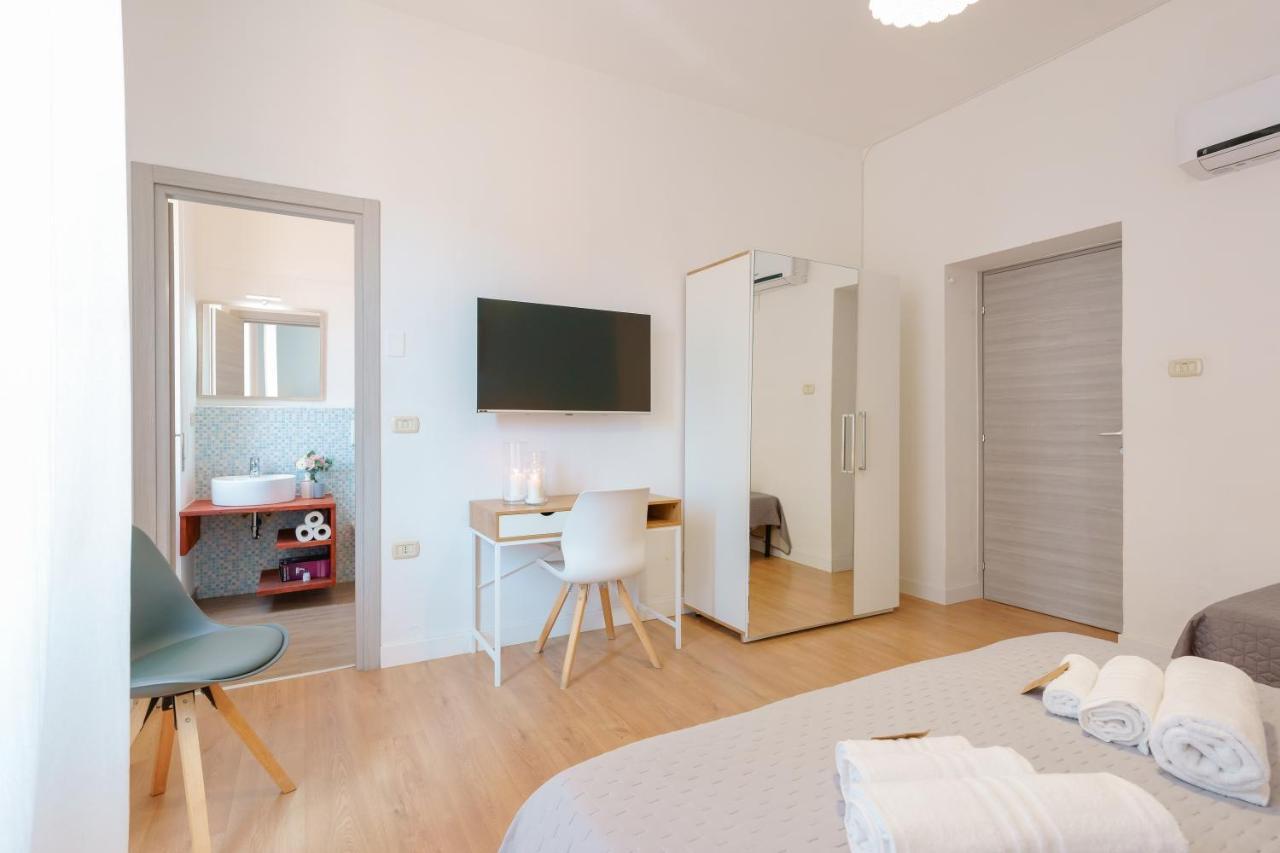 Bissenti Rooms - Eja Sardinia Каляри Екстериор снимка