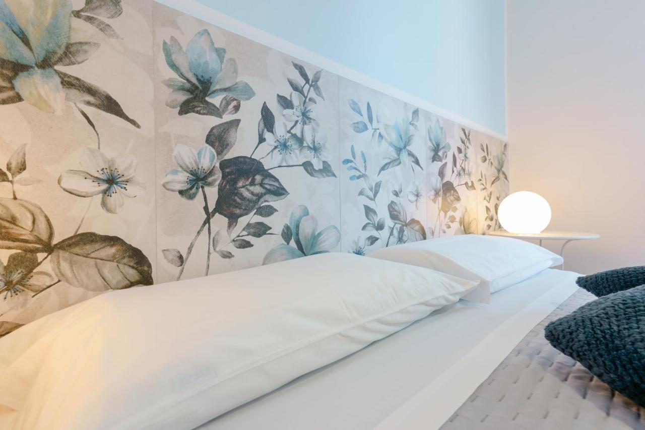 Bissenti Rooms - Eja Sardinia Каляри Екстериор снимка