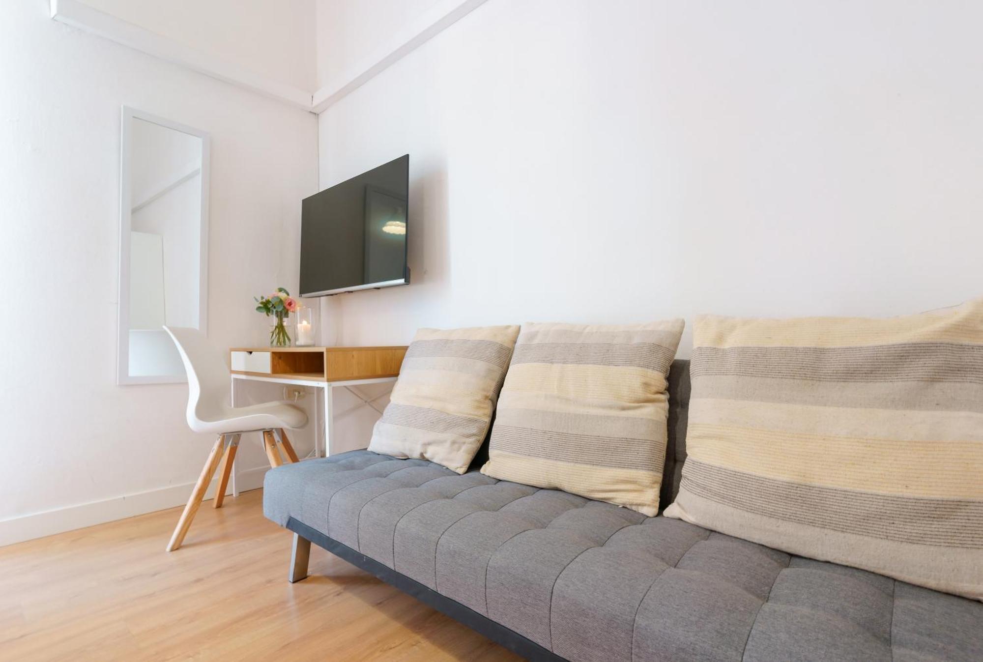 Bissenti Rooms - Eja Sardinia Каляри Екстериор снимка