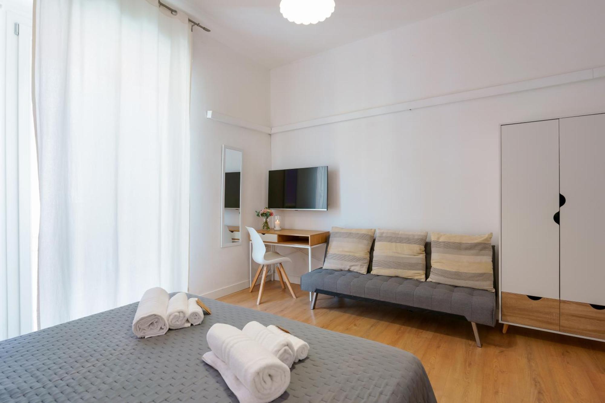 Bissenti Rooms - Eja Sardinia Каляри Екстериор снимка