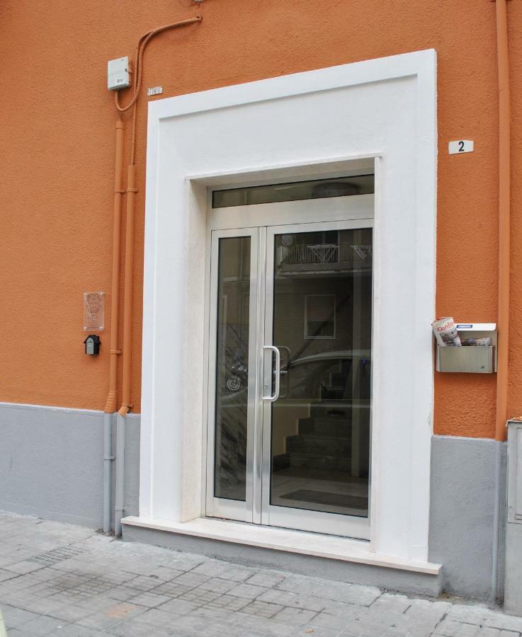 Bissenti Rooms - Eja Sardinia Каляри Екстериор снимка